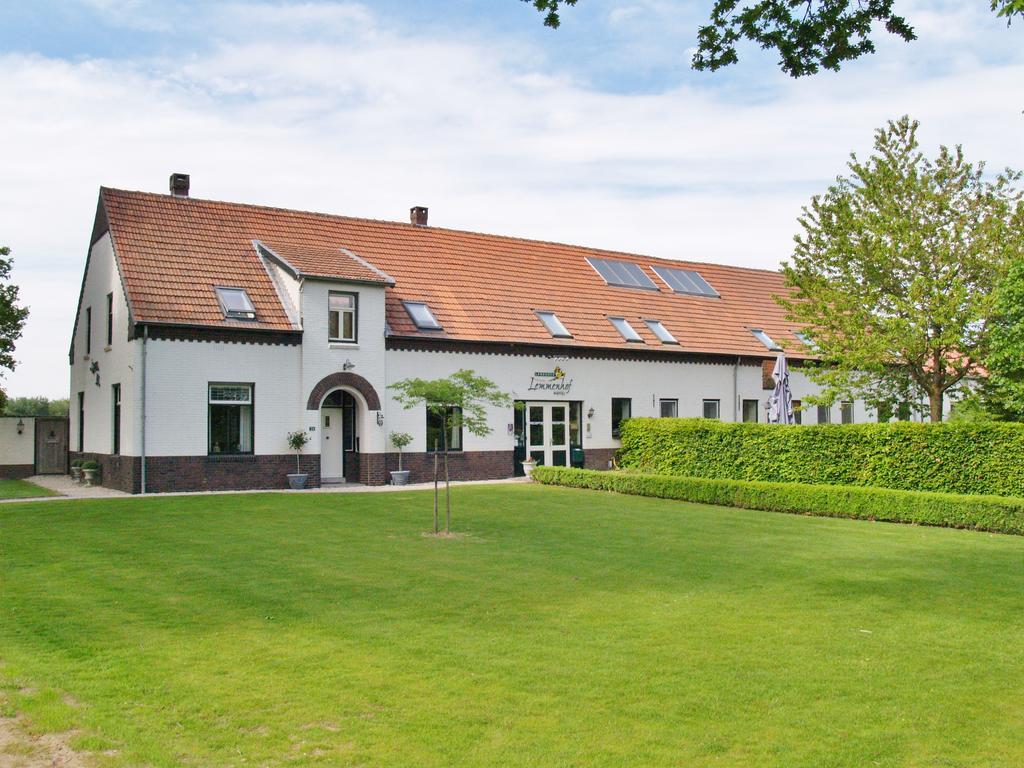Hotel Lemmenhof Ell Extérieur photo